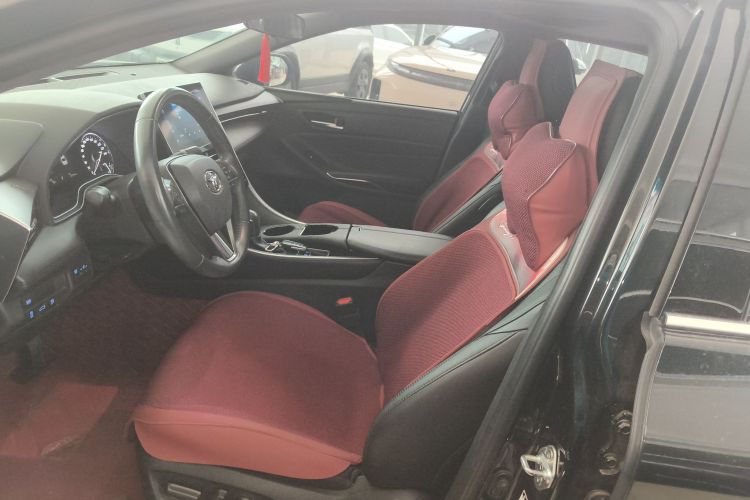 丰田 亚洲龙 2023款 双擎 2.5L 豪华版中控内饰19