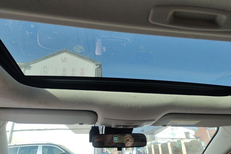 丰田 卡罗拉 2019款 1.2T S-CVT GL-i精英版中控内饰22