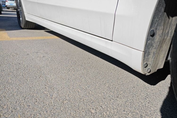 福特 蒙迪欧 2017款 EcoBoost 180 时尚型局部细节9001