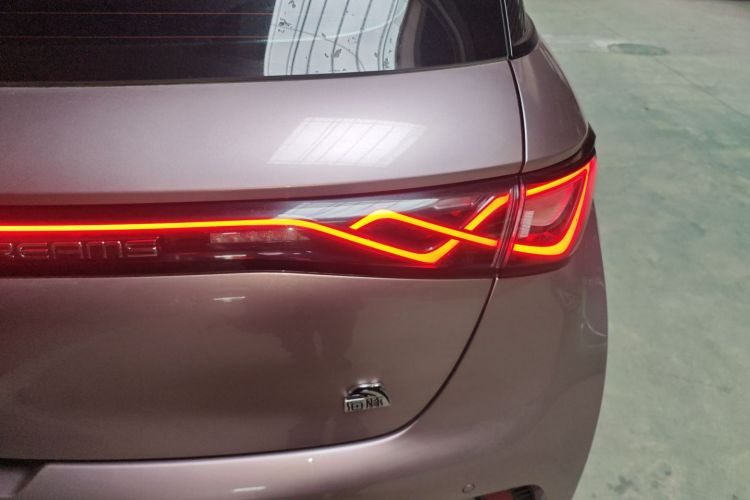 比亚迪 海豚 2021款 405km 时尚版车身外观6006