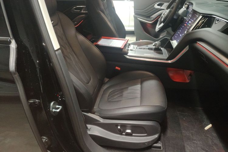 红旗HS7 PHEV 2024款 2.0T PHEV 两驱旗享版 7座局部细节41