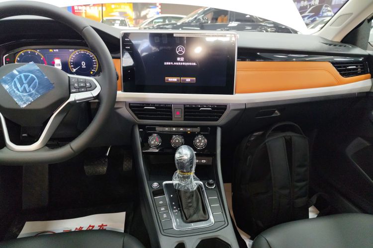 大众 宝来 2025款 改款 200TSI DSG悦行PRO版中控内饰16