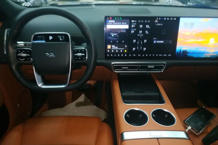 理想汽车 理想L9 2022款 Max中控内饰16
