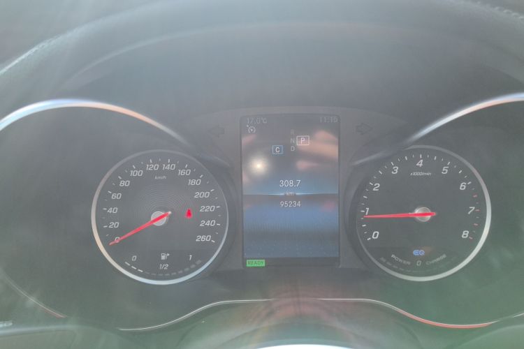 奔驰C级 2019款 C 260 L 运动版中控内饰14