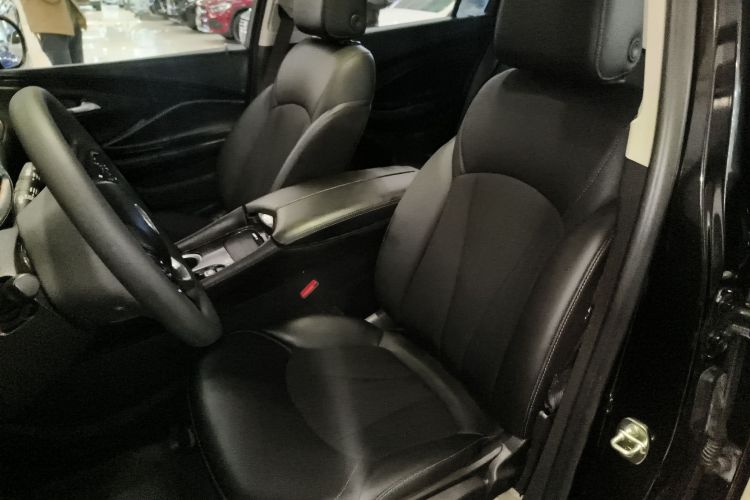 别克 昂科威 2018款 20T 两驱领先型中控内饰19