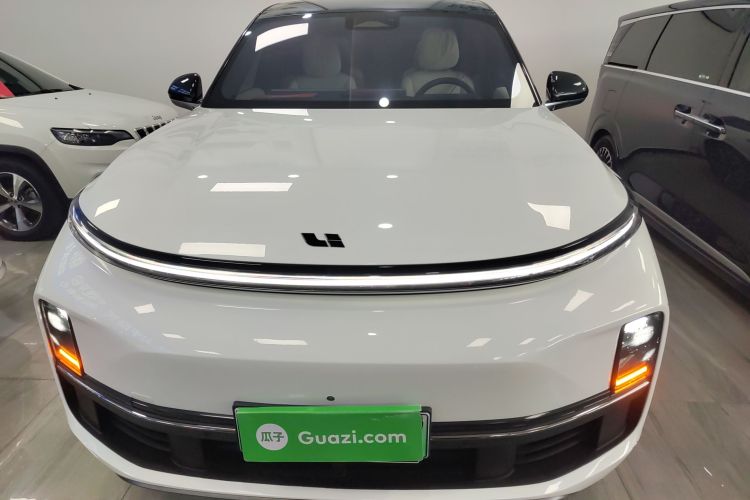 理想汽车 理想L8 2023款 Pro车身外观2