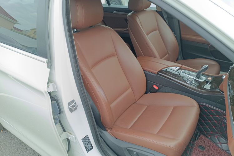 宝马5系 2014款 525Li 领先型局部细节41