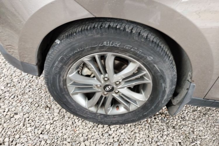 北京现代ix35 2013款 2.0L 自动两驱智能型GLS 国IV车身外观6002