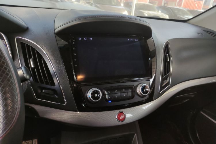 江汽集团 瑞风S5 2015款 1.5T 自动精英型中控内饰16