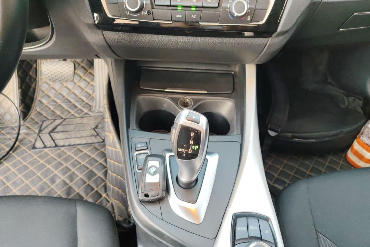 宝马2系(进口) 2015款 218i局部细节18