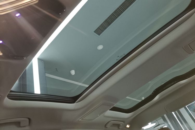 宝马5系 2021款 530Li 领先型 豪华套装中控内饰22