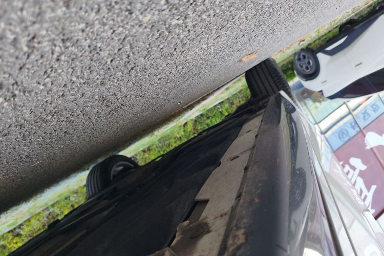 宝马X2 2022款 sDrive25i M运动套装局部细节9001