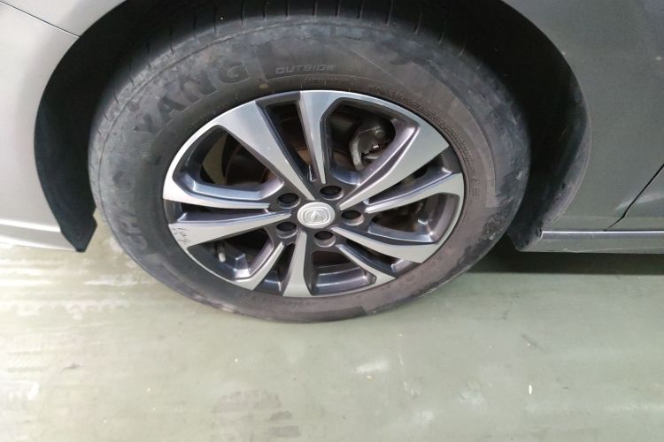 长安 逸动 2022款 PLUS 蓝鲸NE 1.4T GDI DCT尊贵版车身外观6007