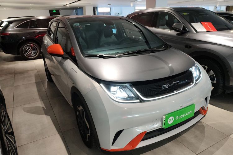 比亚迪 海豚 2021款 405km 时尚版车身外观3