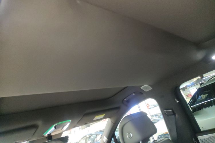 腾势N9 2025款 尊荣型中控内饰22