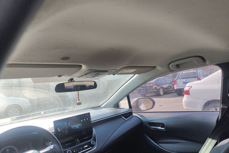 丰田 雷凌 2023款 TNGA 1.5L CVT进取版中控内饰22