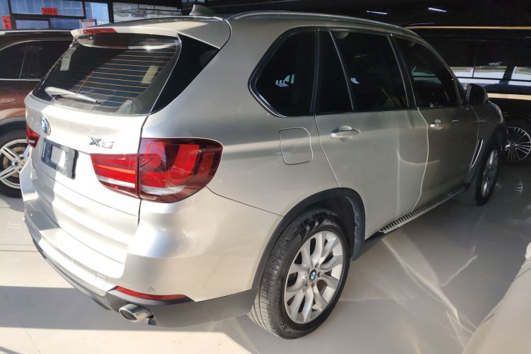 宝马X5(进口) 2014款 xDrive35i 典雅型车身外观7