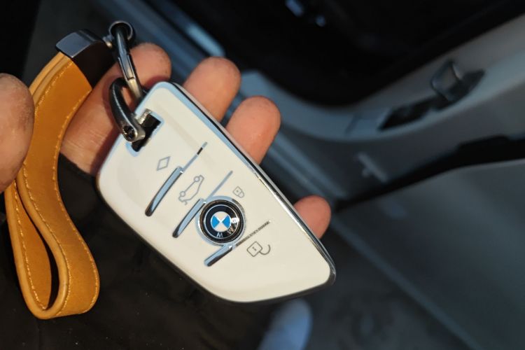 宝马1系 2022款 120i M运动曜夜版中控内饰7001