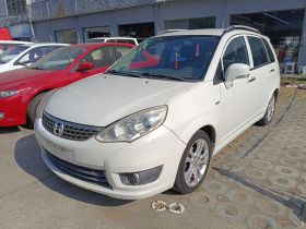 铃木 利亚纳A6 2014款 两厢 1.4L 手动理想型