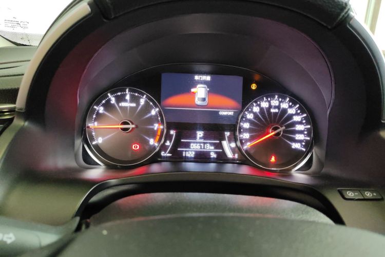 本田 冠道 2017款 370TURBO 两驱豪华版中控内饰14