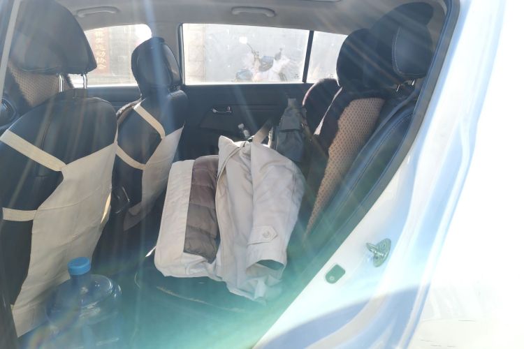 起亚 智跑 2015款 2.0L 自动两驱版DLX中控内饰7004