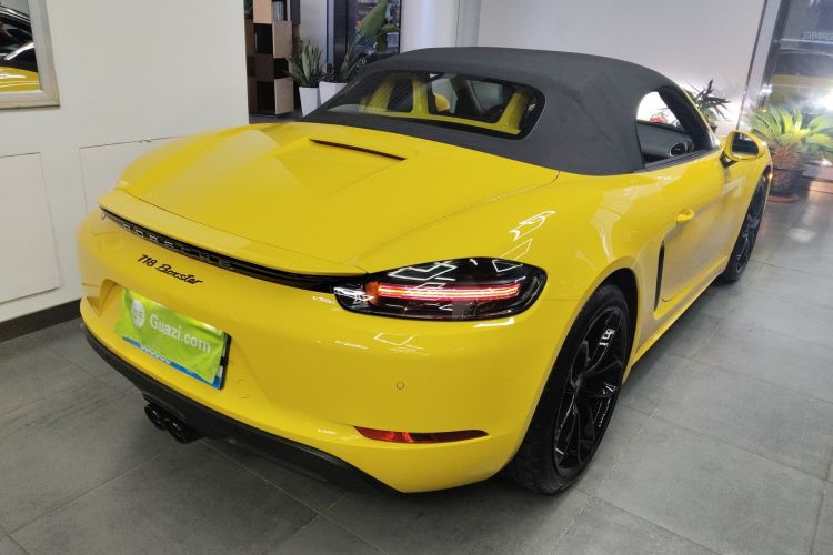 保时捷718 2022款 Boxster 2.0T车身外观7