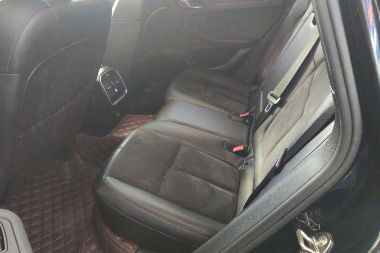 保时捷 2017款  Macan 2.0T中控内饰7004