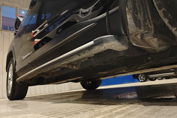 丰田 威兰达 2022款 2.0L CVT两驱领先版局部细节9001