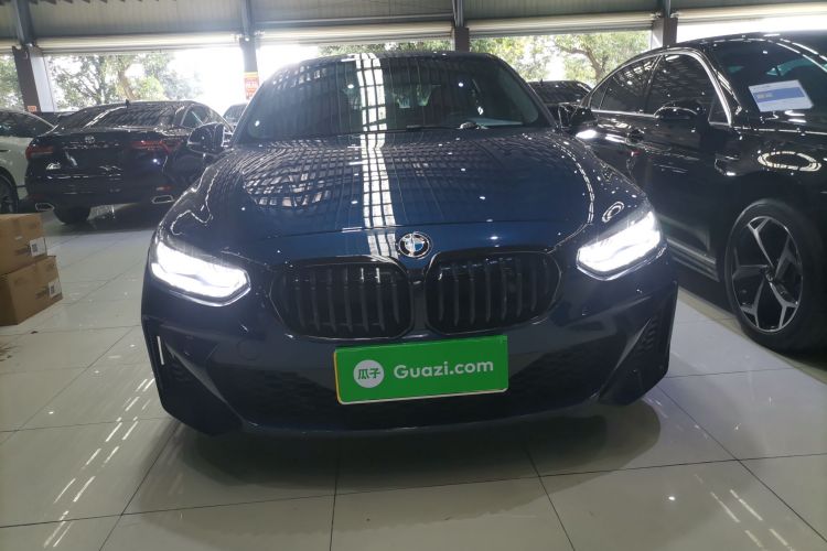 宝马1系 2023款 125i M运动曜夜版车身外观2