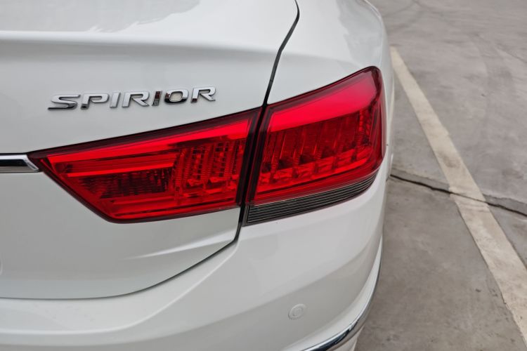 本田 思铂睿 2015款 2.4L 尊贵版车身外观9