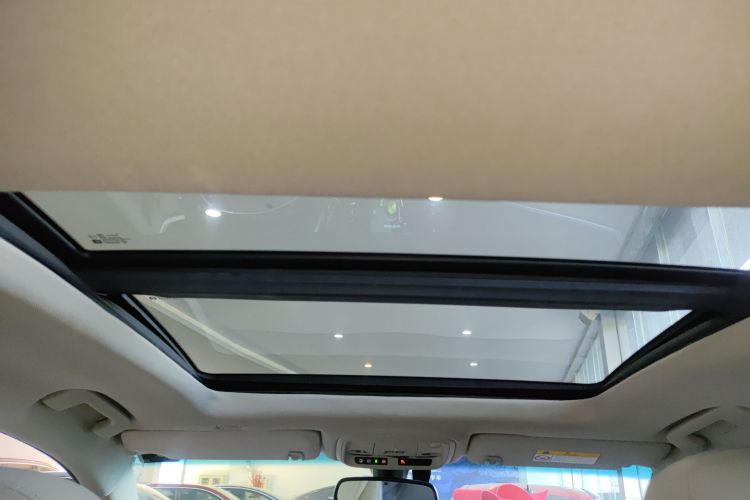 凯迪拉克XTS 2016款 28T 精英型局部细节22