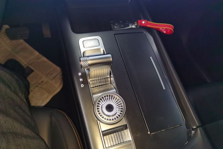 北京越野 北京BJ30 2024款 1.5T 魔核电驱进阶版局部细节18