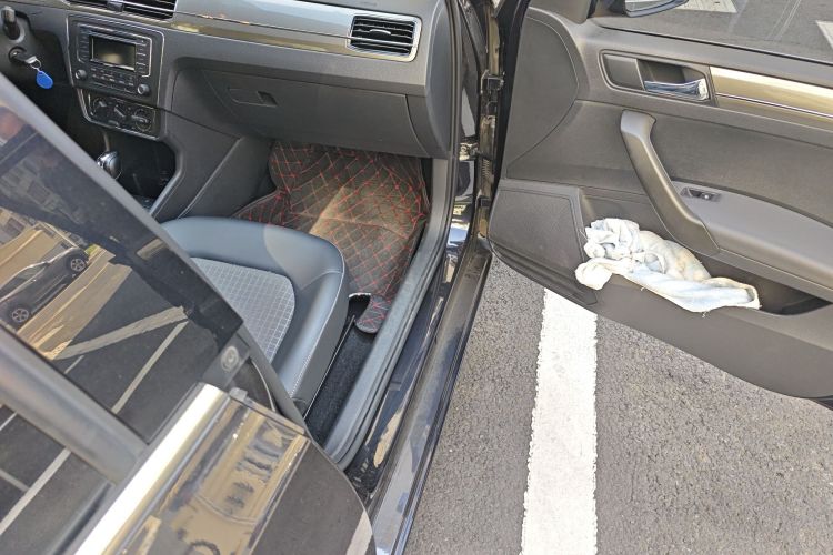 大众 桑塔纳 2019款 1.5L 自动舒适版 国VI局部细节9005