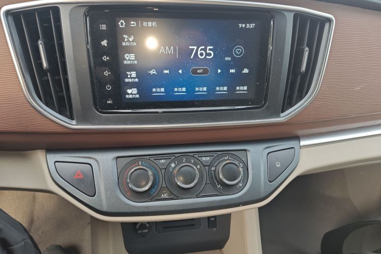 东风风行 菱智 2020款 M5L 1.6L 豪华型 7座中控内饰16