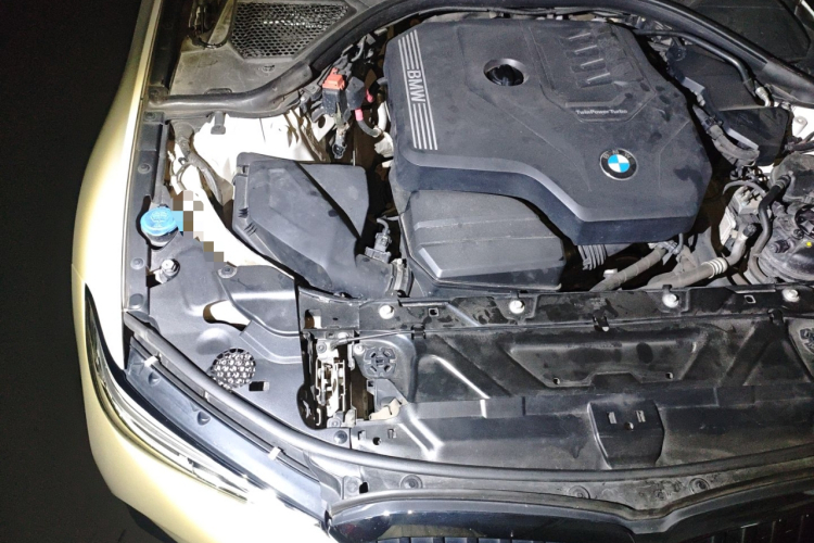 宝马3系 2020款 325Li M运动套装局部细节9006