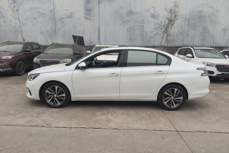 标致408 2020款 360THP 十周年纪念版车身外观4