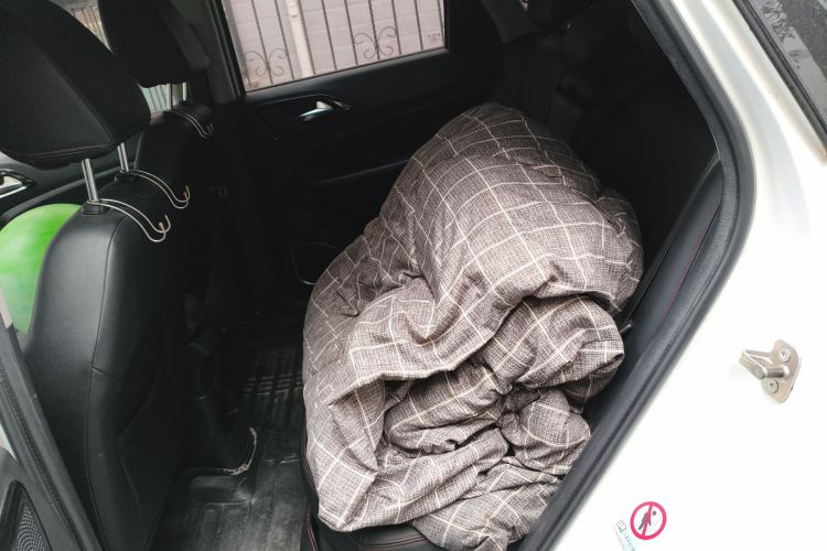 中华V3 2016款 1.5L 手动智能型中控内饰21