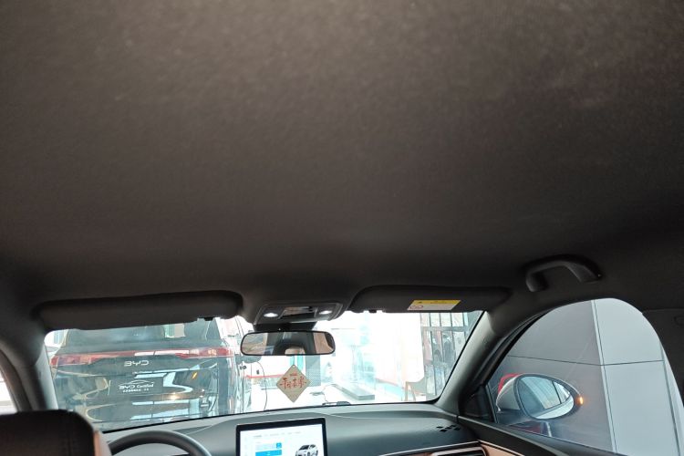 比亚迪 海鸥 2025款 智驾版 305km 活力版中控内饰22