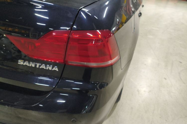 大众 桑塔纳 2021款 1.5L 手动风尚版车身外观9