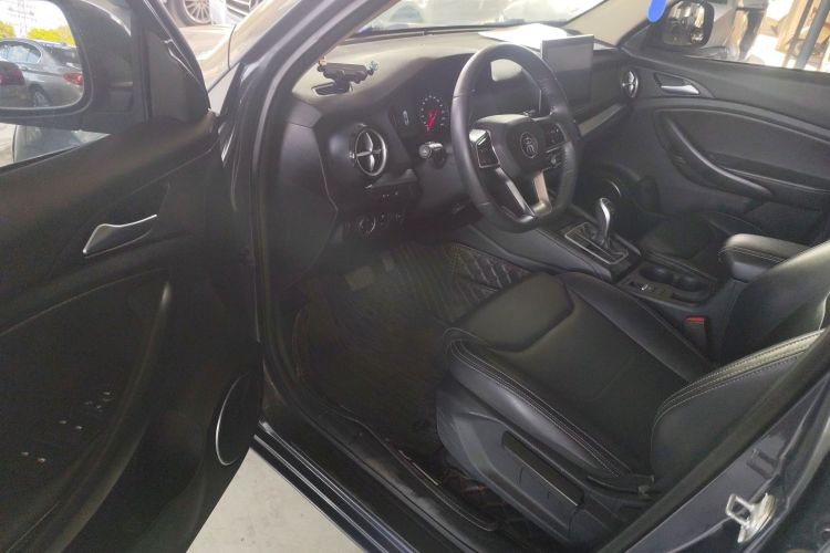 比亚迪 宋 2020款 经典版 1.5T 自动精英型中控内饰7003