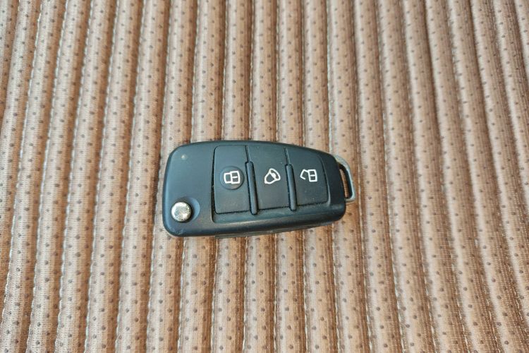 江淮瑞风 瑞风M3 2019款 创客版 1.8L 豪华型中控内饰7001