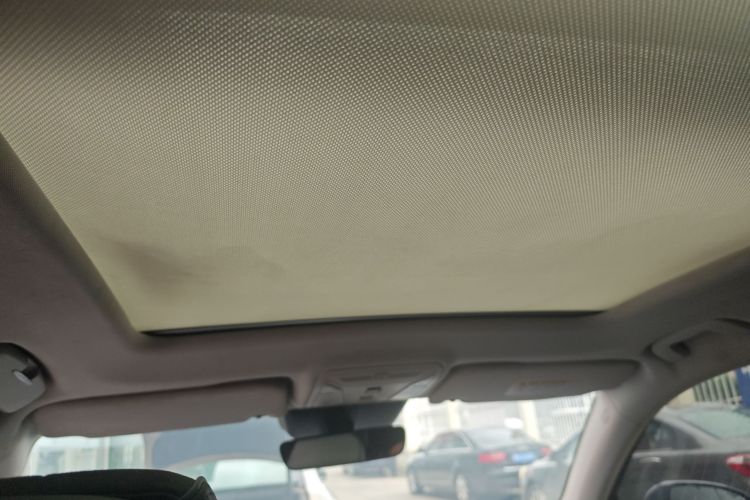 红旗HS5 2019款 2.0T 智联旗领版局部细节22