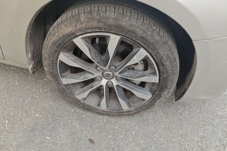 沃尔沃S60 2019款 S60L 改款 T5 智进进阶版车身外观10