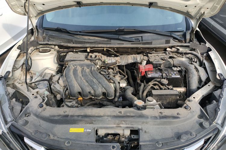 日产 轩逸 2019款 经典 1.6XE CVT舒适版机舱底盘24