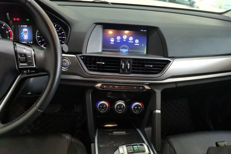 哈弗H6 2018款 蓝标 运动版 1.5T 自动两驱精英型中控内饰16