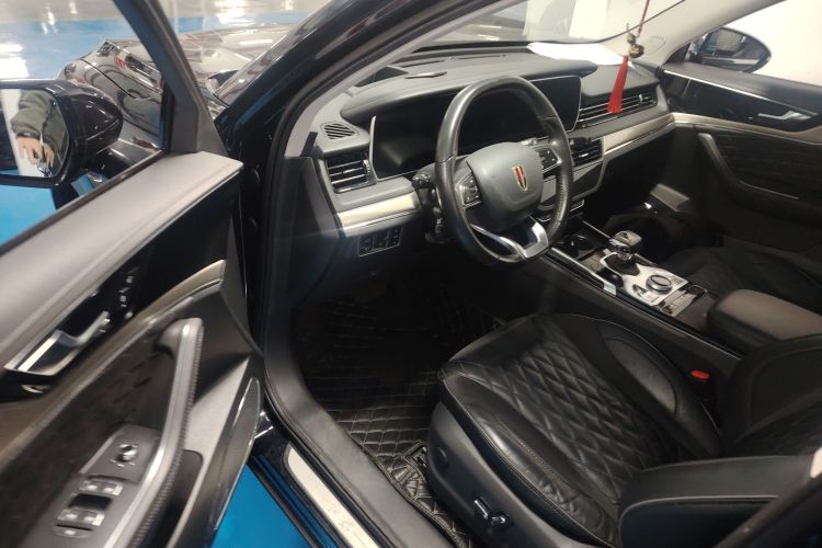 红旗HS5 2019款 2.0T 智联旗享四驱版中控内饰7003