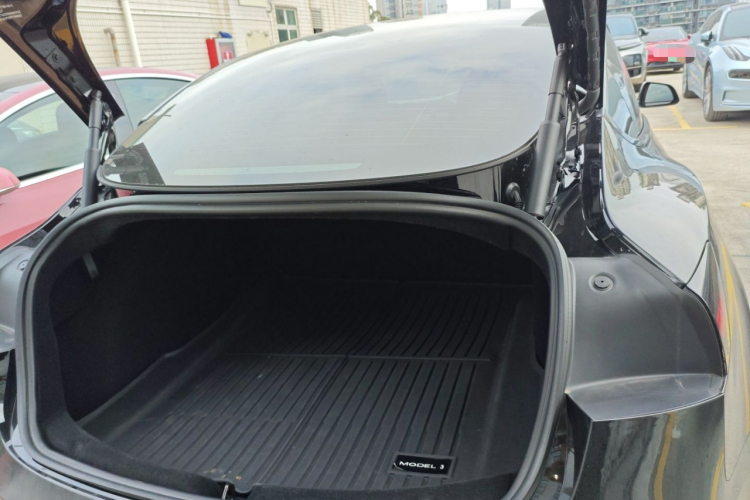 特斯拉 Model 3 2023款 后轮驱动版局部细节23