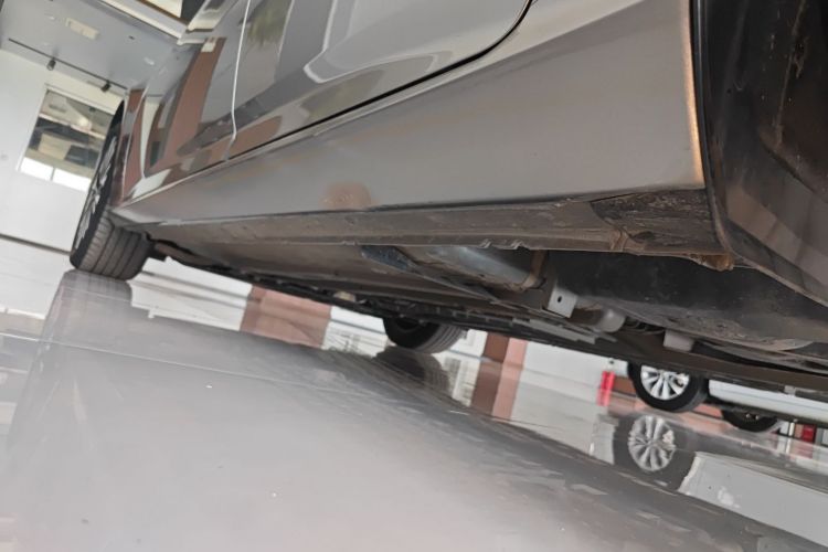 日产 天籁 2022款 2.0L XL-TLS 悦享版局部细节9002