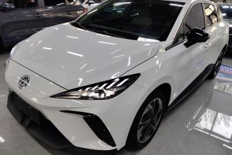 名爵 MG4 EV 2023款 415km 出海冠军版