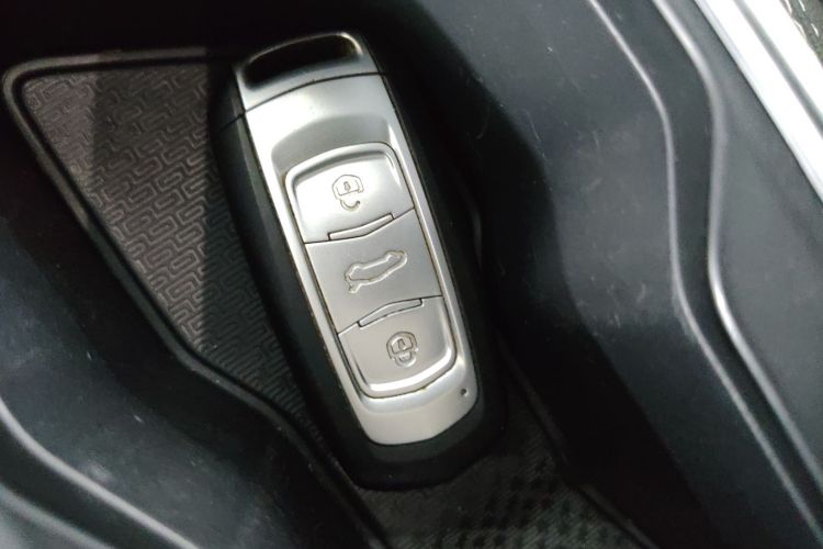 吉利汽车 远景X3 2019款 升级版 1.5L CVT精英型中控内饰7001